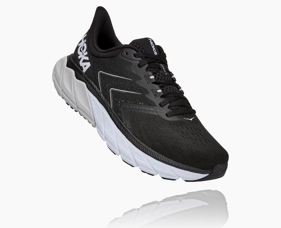 Hoka One One Tenisky Panske Čierne/Biele - Arahi 5 - 98153-NOKM